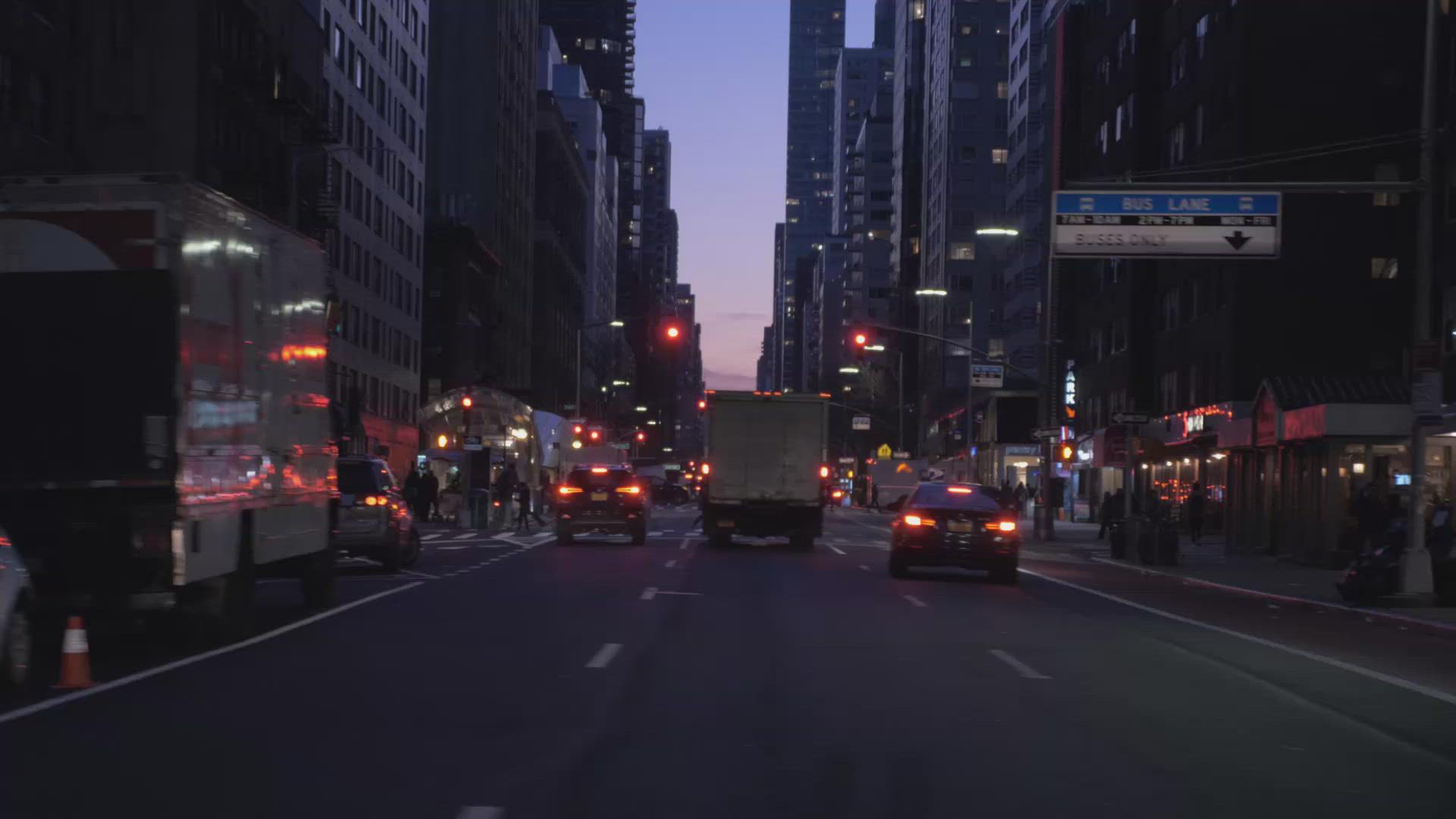 Driving Through New York at Night – FILMPAC