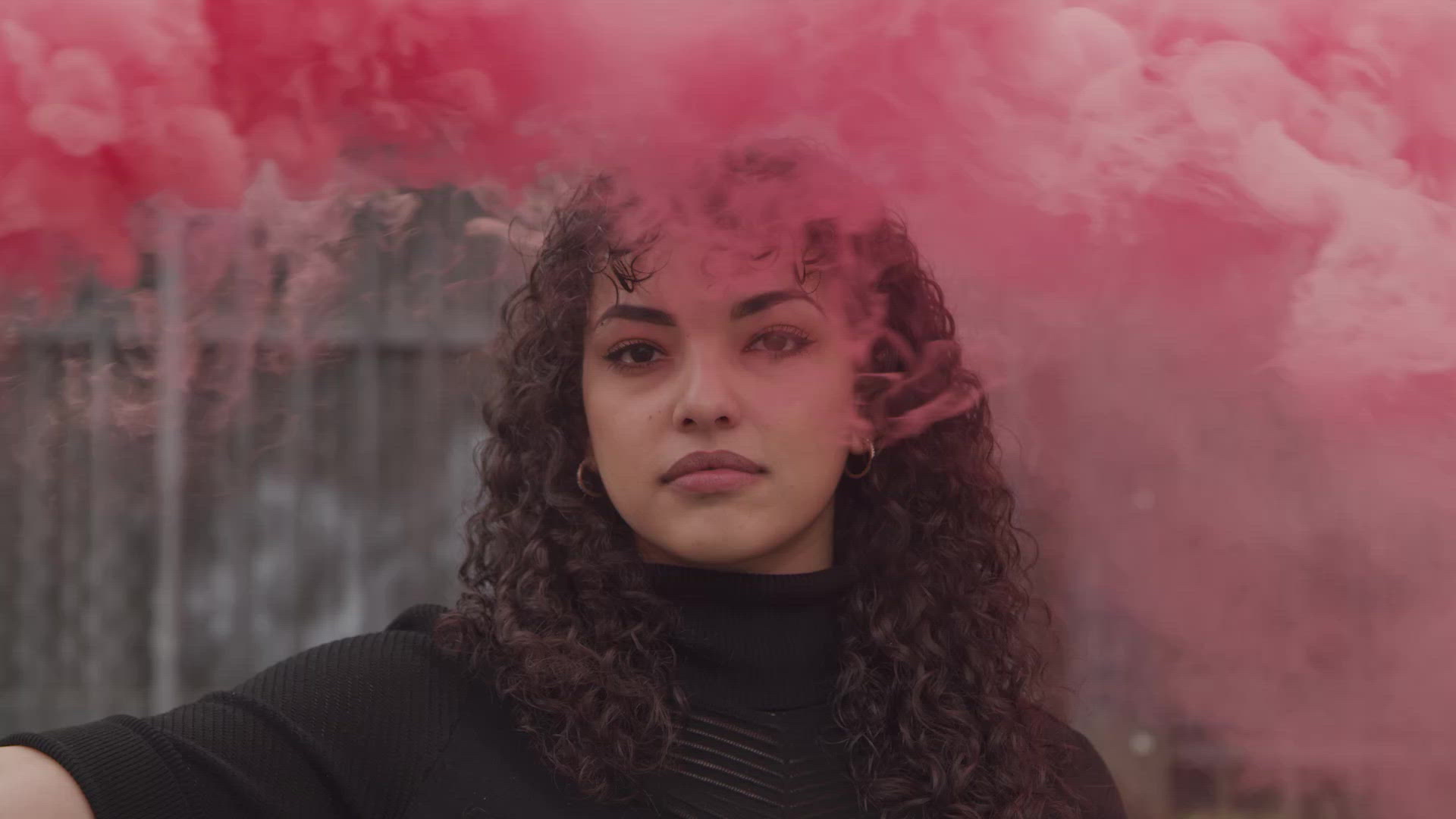 Woman with Smoke Bomb FILMPAC