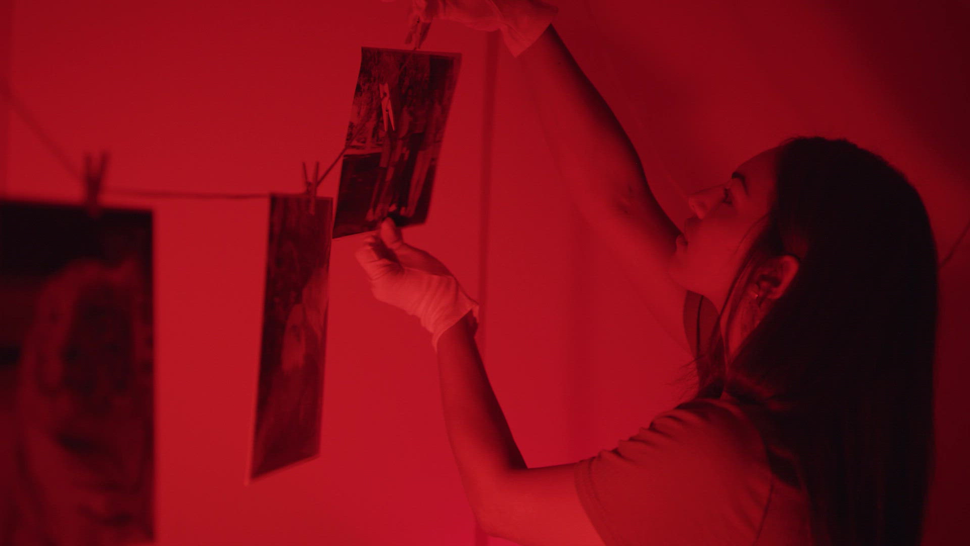 Photographer in Dark Room FILMPAC