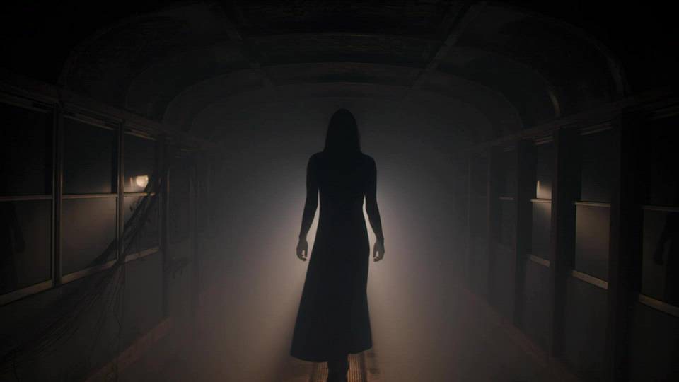 Shadowy Outline of a Woman Walking in a Dark Room – FILMPAC